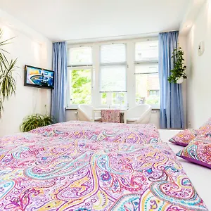 https://apartments-city-altstadt-hohe-str.topcolognehotels.com